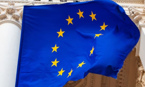 Germany's AllUnity Expands EURAU to Solana Amid Stablecoin Boom