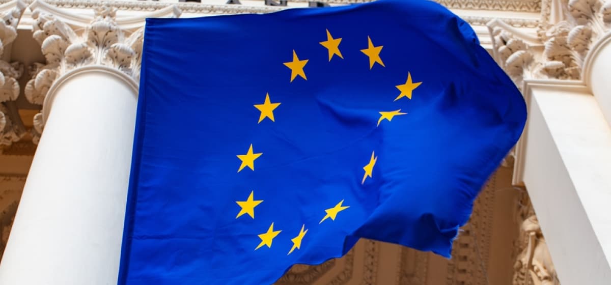 Germany's AllUnity Expands EURAU to Solana Amid Stablecoin Boom