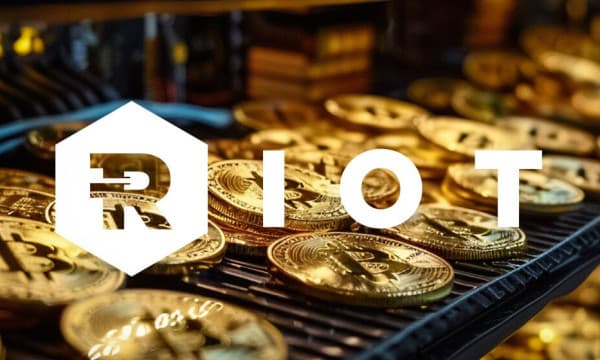 Riot Platforms Sells $289.5 Million Worth of Bitcoin in Q1 2026