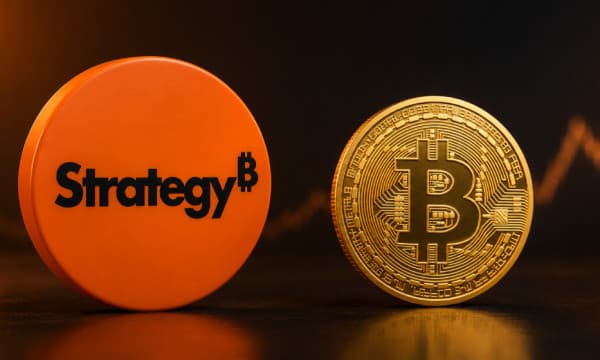 Strategy Sells 1,690 BTC as USD Reserve Reaches $4.65B