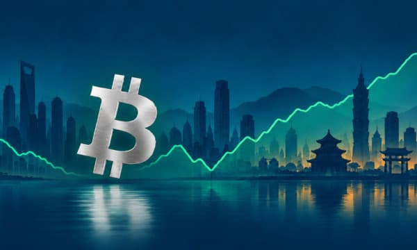 Bitcoin Rebounds to $82,000 After Brief Drop Below $80,000 as Asian Stocks Recover Bitcoin Rebounds to $82,000 After Brief Drop Below $80,000 as Asian Stocks Recover