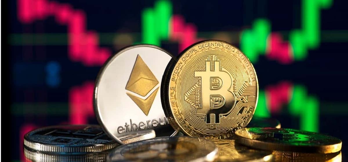 Crypto Sentiment Slips as Uncertainty Grows Over U.S. Market Structure Bill Crypto Sentiment Slips as Uncertainty Grows Over U.S. Market Structure Bill